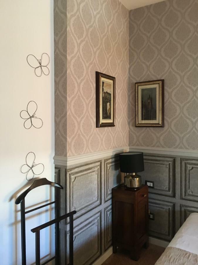 Zonatortona B&B Milano Eksteriør bilde